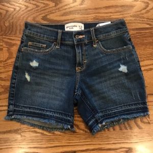 Abercrombie shorts 9/10